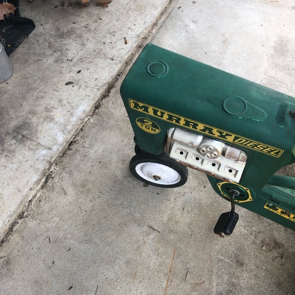 Kids 🚜 old but in great shape - Picture 5 of 8